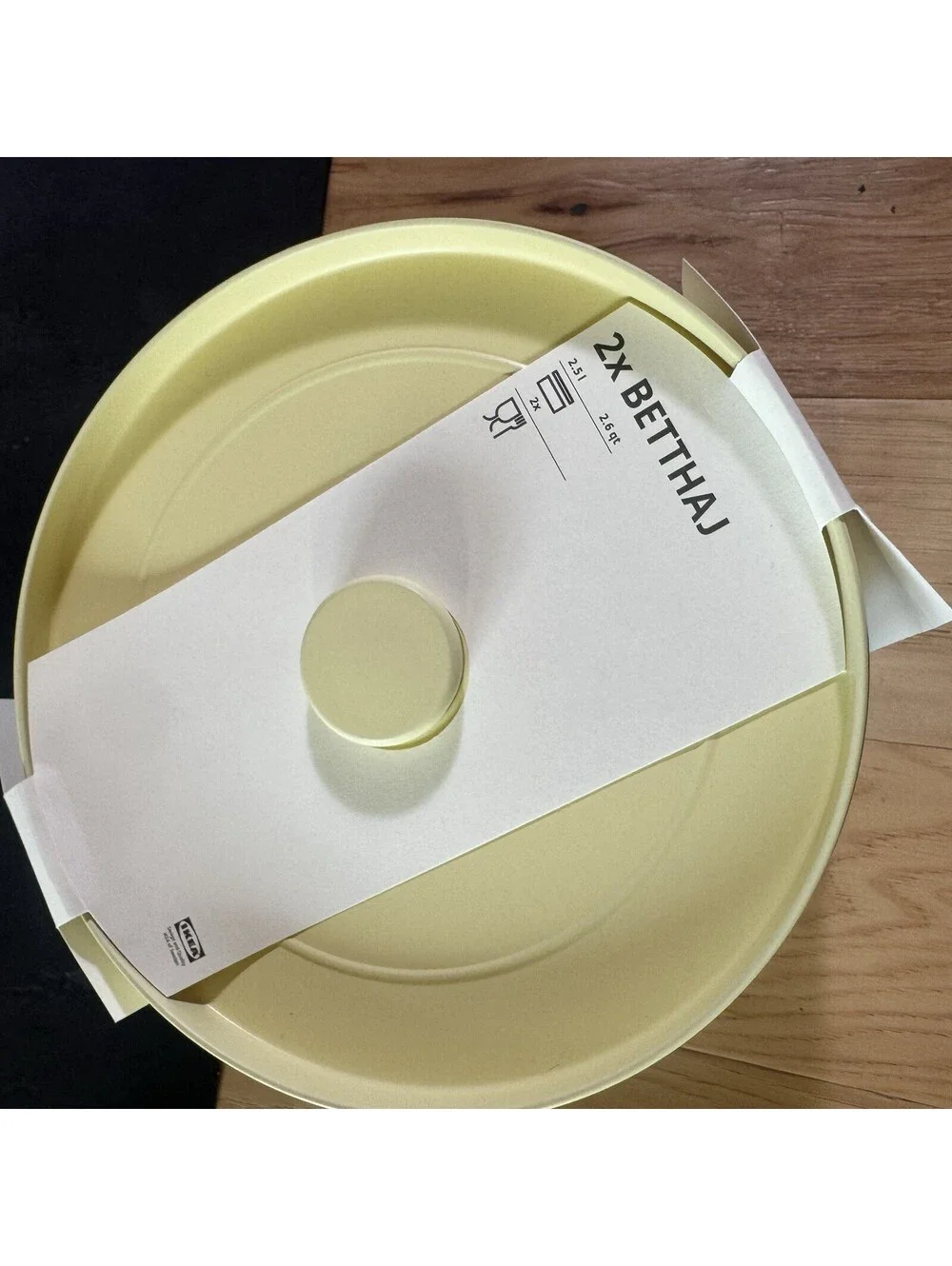 IKEA of Sweden BETTHAJ Food Storage Containers w Lids Set of 2 Yellow Blue New